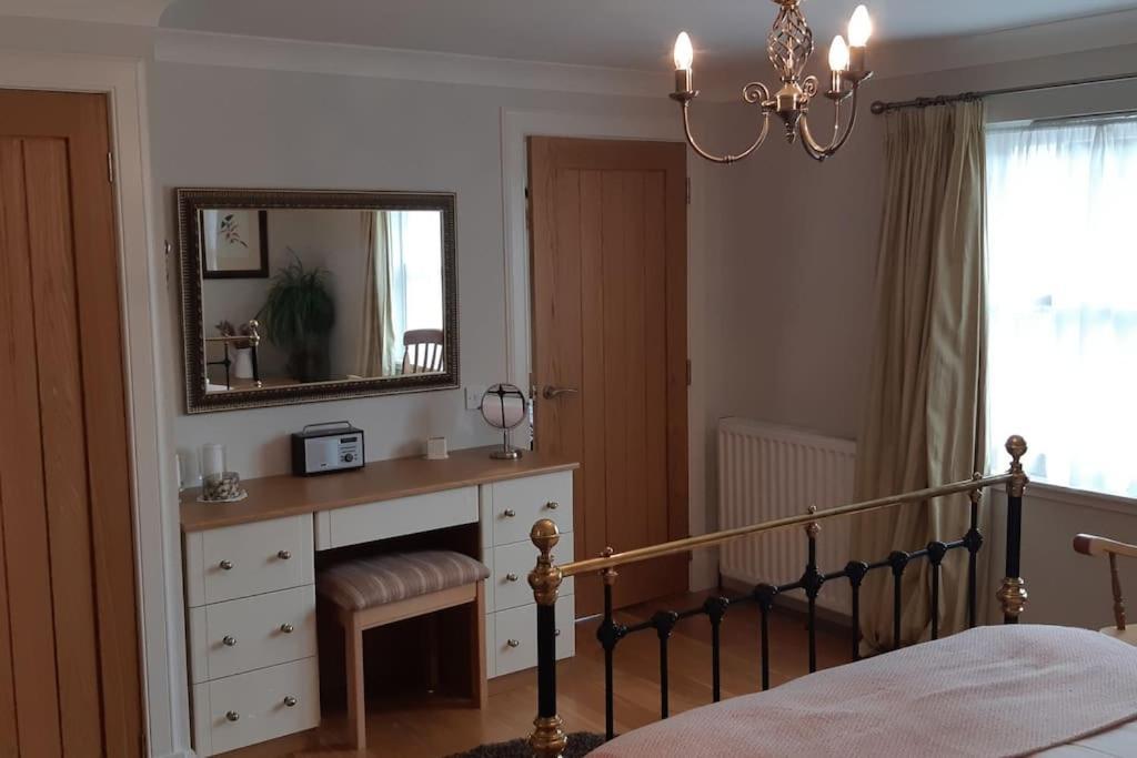 Pinewood Cotage - Country Walks And Relaxation Villa Blairgowrie and Rattray Eksteriør billede